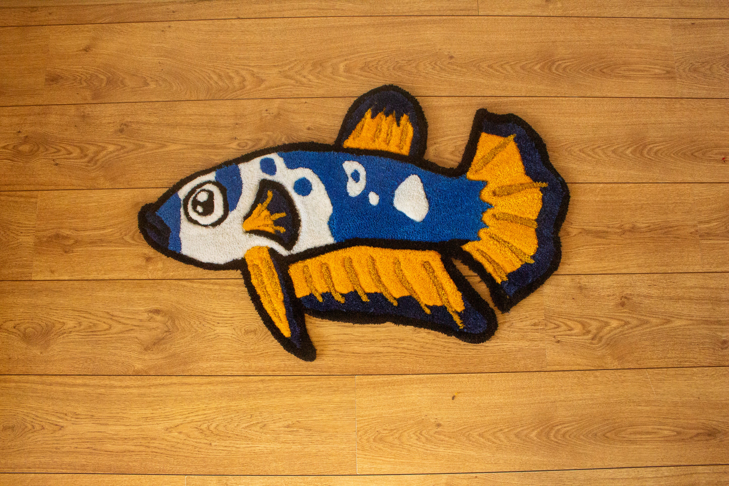 Handmade Betta Splendens (Betta splendens) Rug – Soft, Cozy Aquarium Decor with Flowing Fin Details