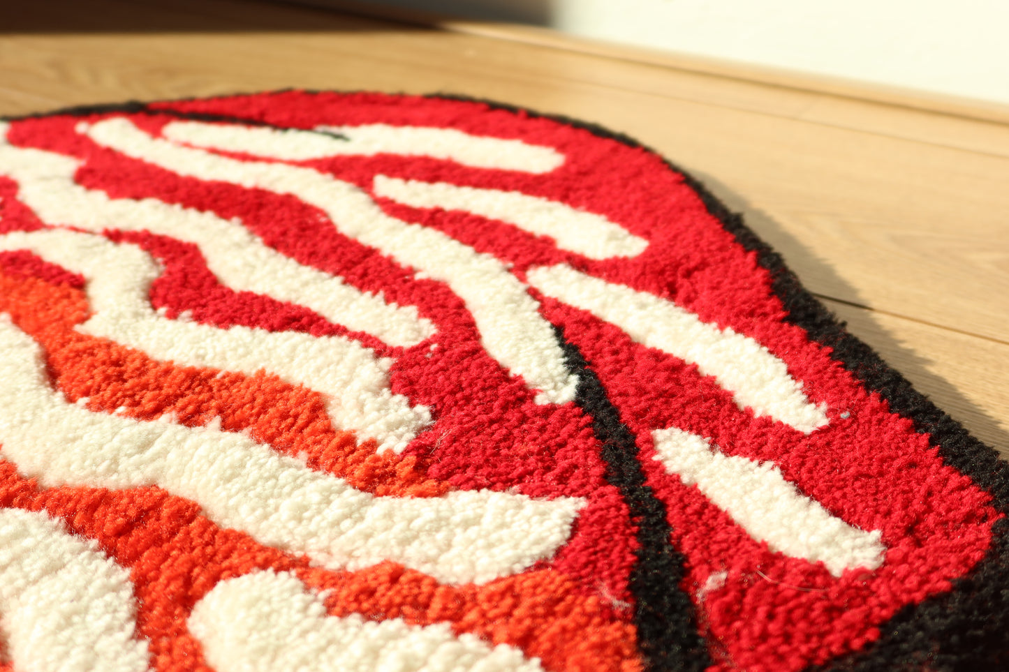 Discus (Symphysodon aequifasciatus) Rug – Tail Close-Up Highlighting Beautiful Stripes and Colors