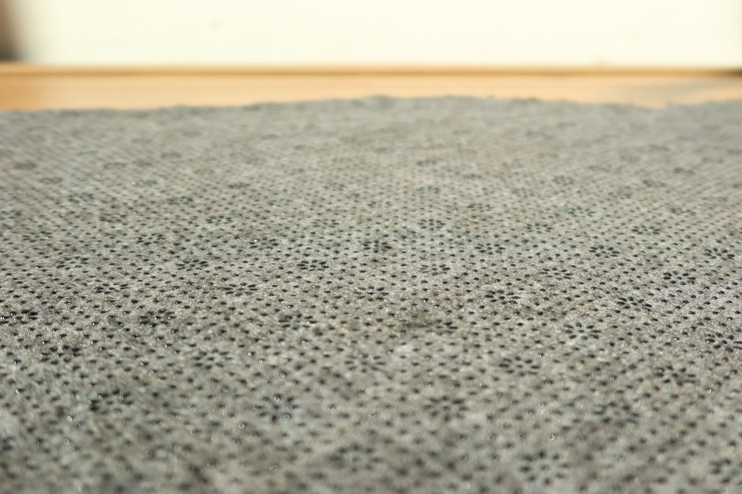 Non-Slip Backing of Marsh Frog (Pelophylax ridibundus) Rug – Durable and Comfortable for Indoor Use