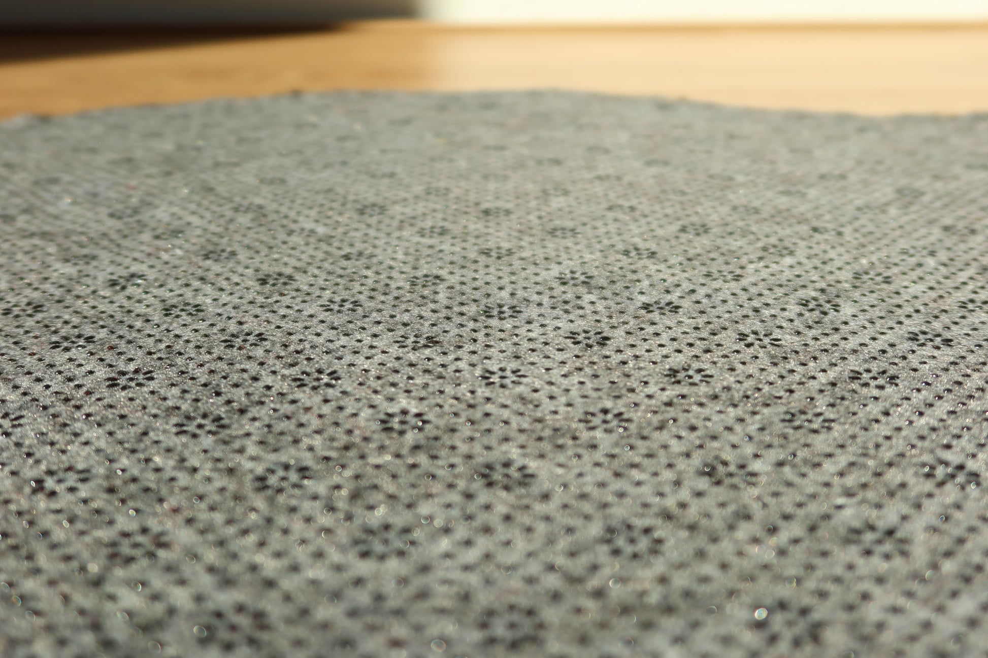 Non-Slip Backing of Green Spotted Puffer (Tetraodon nigroviridis) Rug – Secure and Comfortable for Any Room