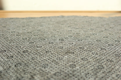  Non-Slip Backing of Marsh Frog (Pelophylax ridibundus) Rug – Durable and Comfortable for Indoor Use